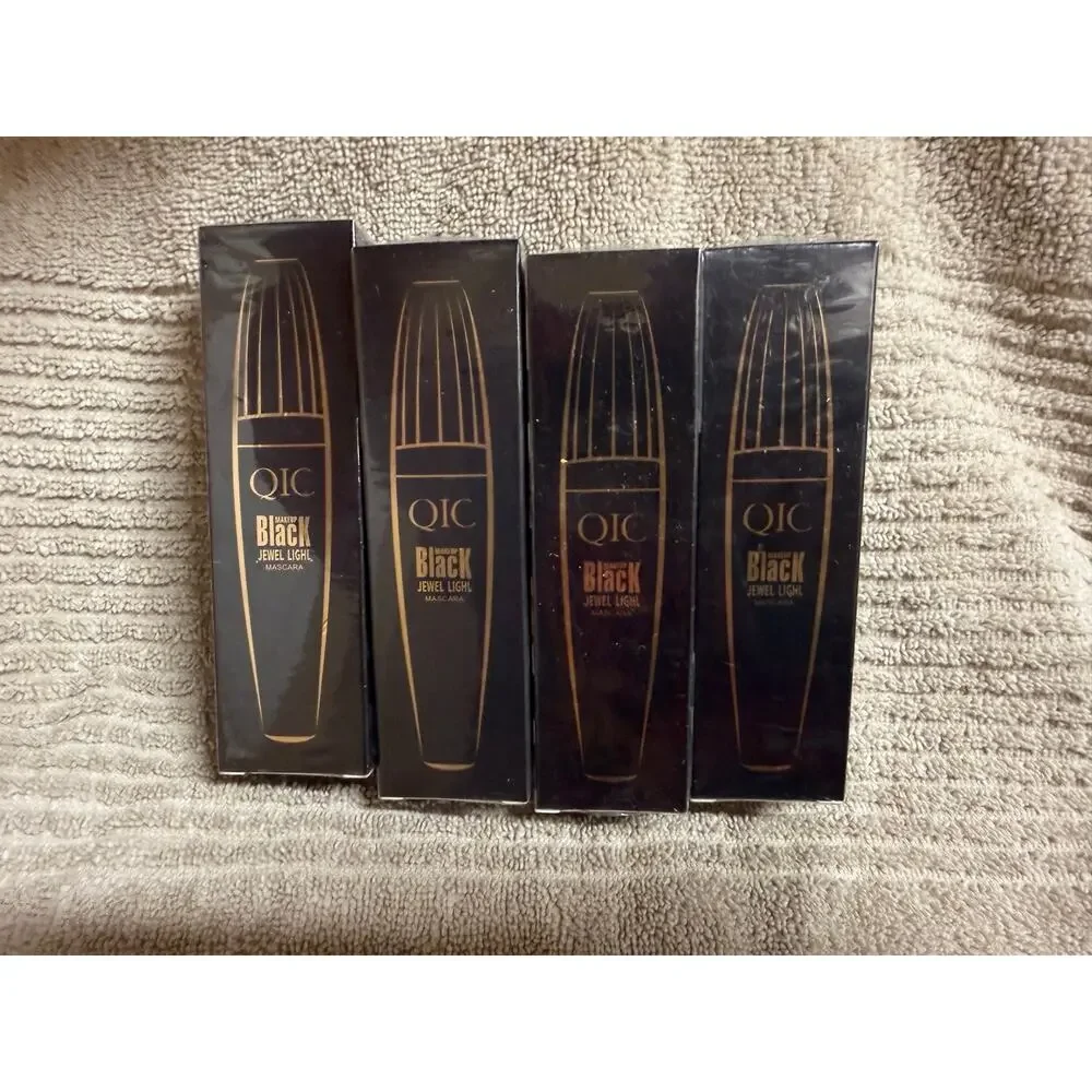 4 Pack QIC voluminous mascara provides length density curl no smudge waterproof